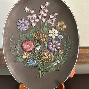 Vintage 1972 Atlantic Molds Floral Wall Plaque